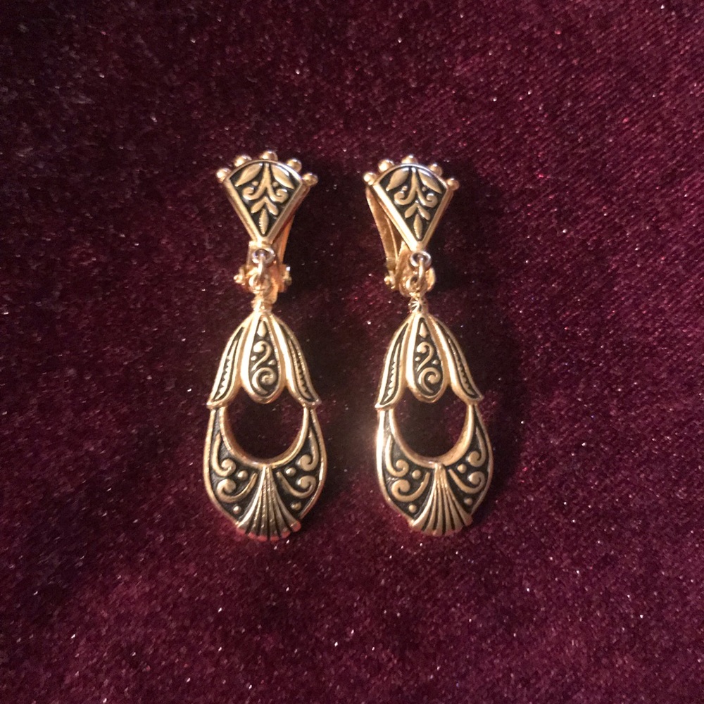 Damascene Spain Dangle Drop Clip Ons Earrings